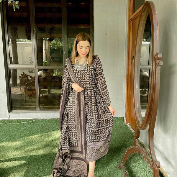 Ajrak Frok